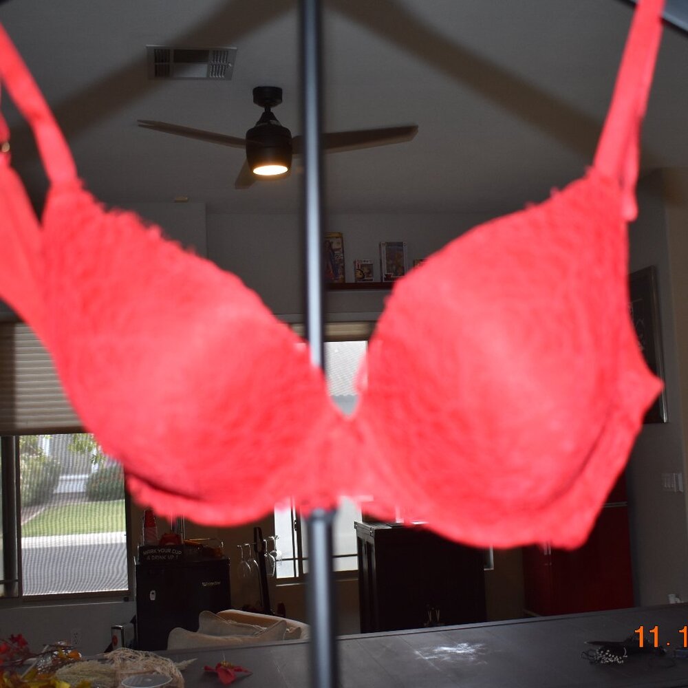Red Victoria's Secret Bra 38C